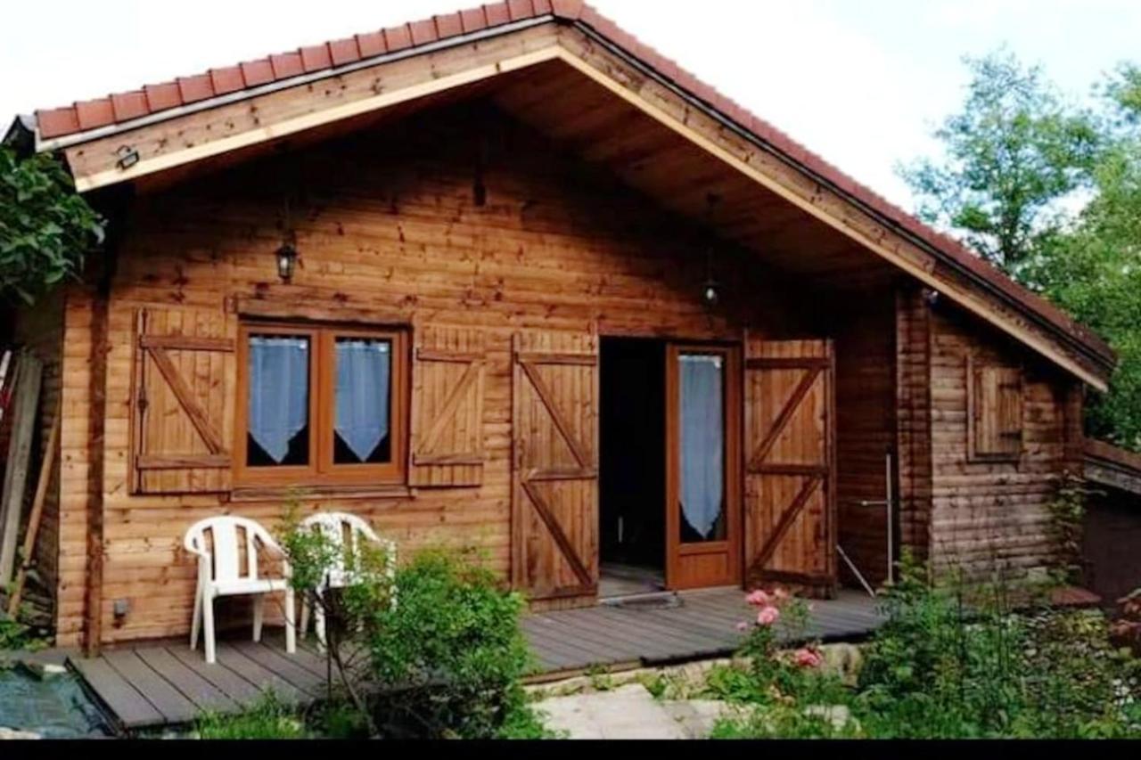 Chalet Chaleureux A Louatre Avec Piscine Partagee Kültér fotó